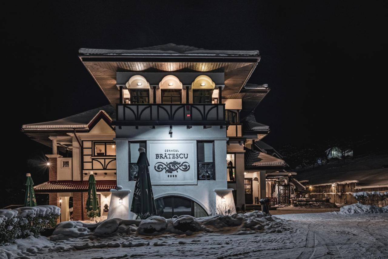 Conacul Bratescu Hotel Бран Екстериор снимка