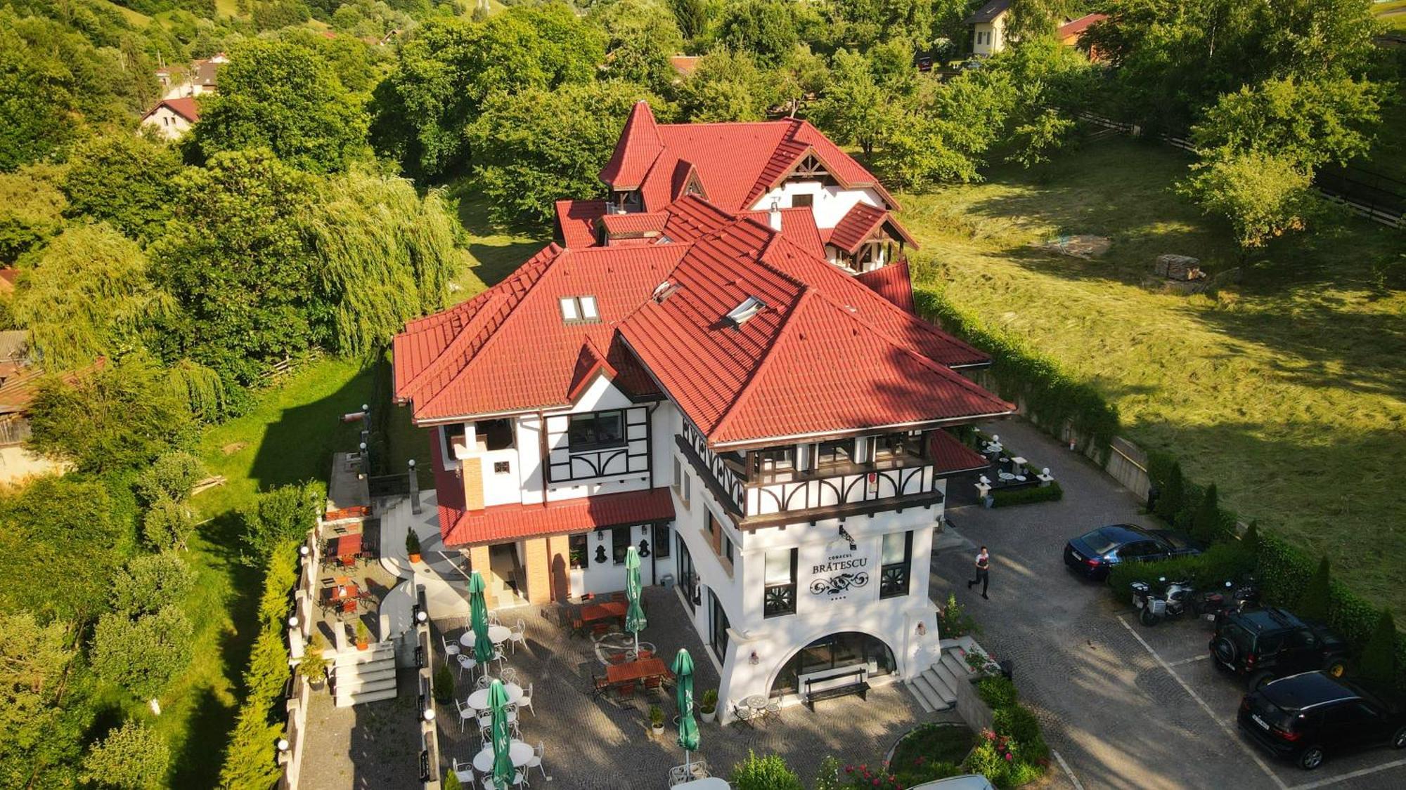 Conacul Bratescu Hotel Бран Екстериор снимка