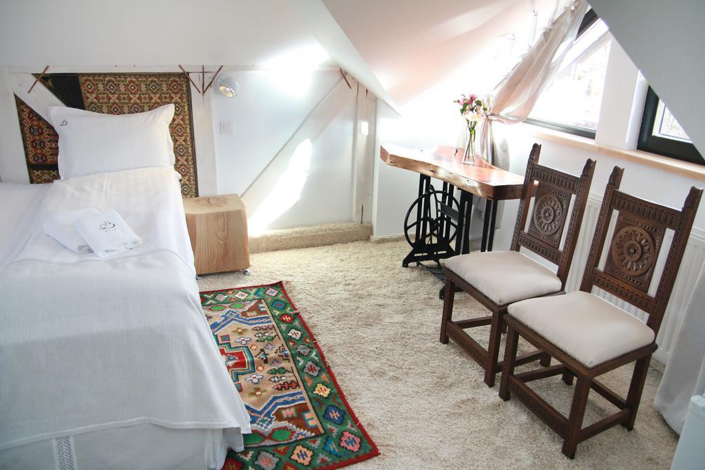 Conacul Bratescu Hotel Бран Стая снимка