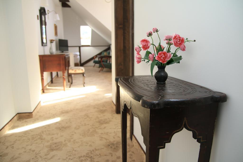 Conacul Bratescu Hotel Бран Стая снимка