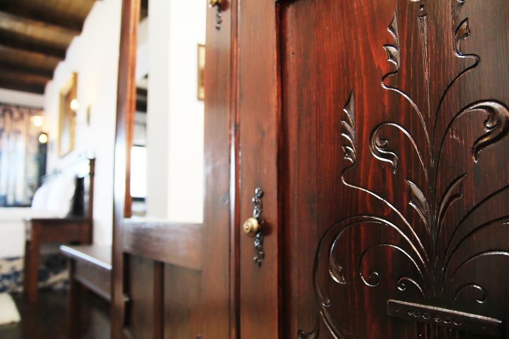 Conacul Bratescu Hotel Бран Екстериор снимка